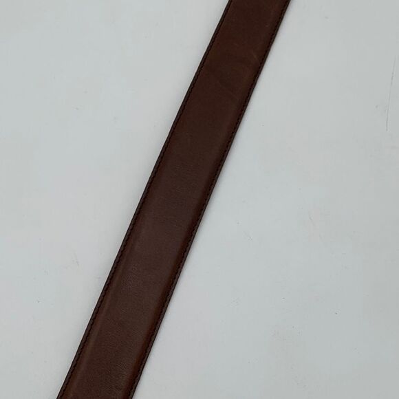 Vinyard Vines Men's Classic Brown Leather Belt silver buckle size 34 - Picture 4 of 9